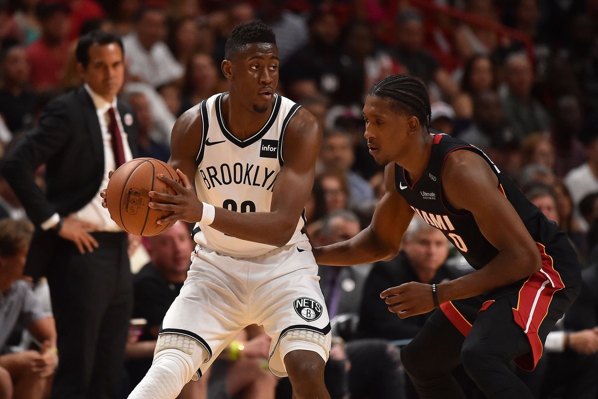 \"Бруклин Нетс\" вырвали минимальную победу у \"Майами Хит\"