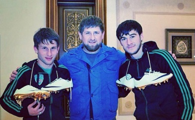 Уциев: я храню подарок Кадырова в надежном месте
