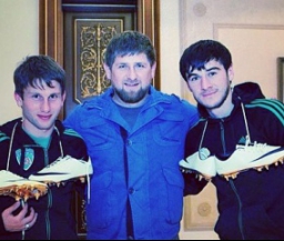 Уциев: я храню подарок Кадырова в надежном месте