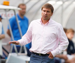 Харлачев считает, что Локомотив должен выходить в плей-офф ЛЕ