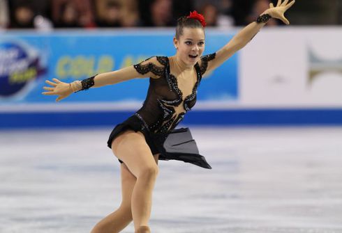 Сотникова лидирует на ЧЕ по фигурному катанию