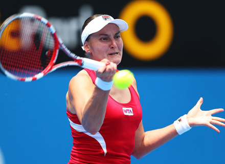 Петрова - в четвертьфинале турнира в Дубае