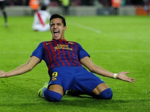 Санчес не хочет уходить из \"Барселоны\"