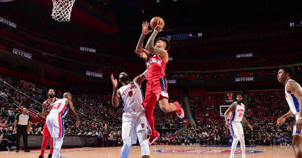 \"Вашингтон\" одолел \"Детройт\"