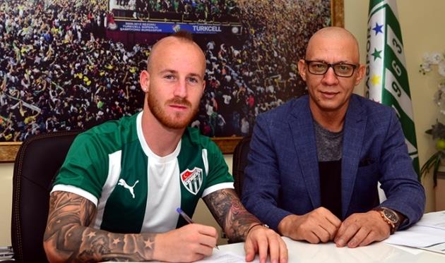 \"Бурсаспор\" арендовал Стоха