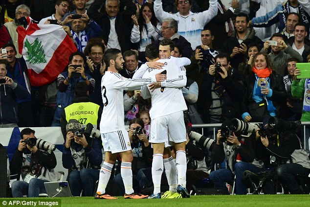 \"Реал\" отправил в ворота \"севильцев\" 7 мячей