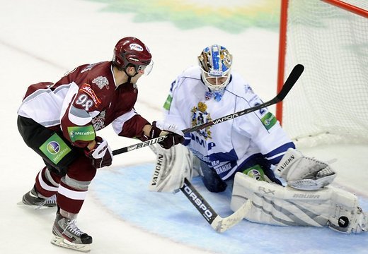 \"Амур\" обыграл рижское \"Динамо\" в 3-м матче финала Кубка Надежды