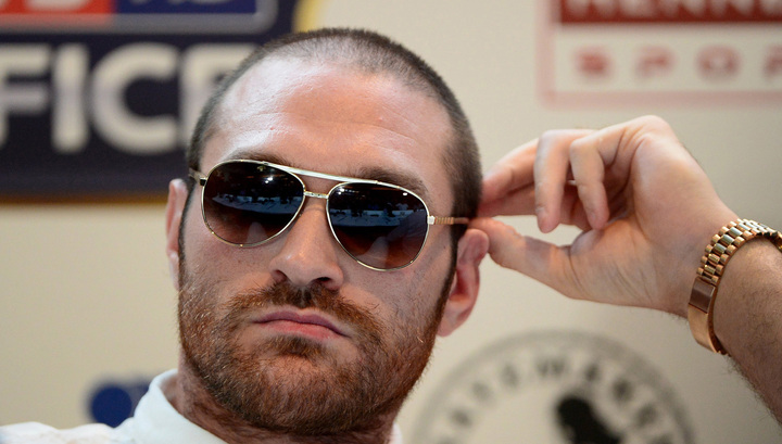 Фьюри пообещал разорвать Кличко на кусочки