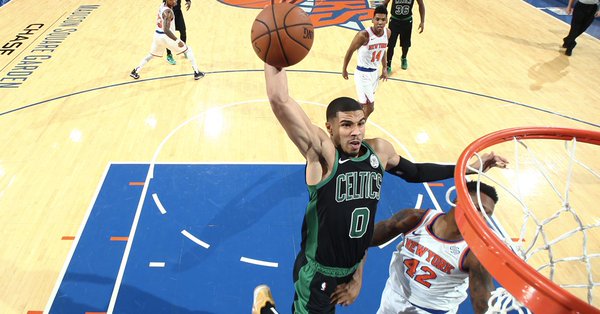 \"Бостон\" с трудом победил \"Нью-Йорк\"