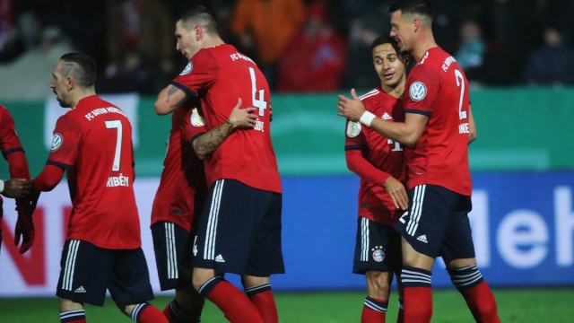 \"Бавария\" выбила из Кубка Германии \"Редингхаузен\"