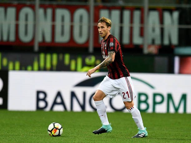 \"Милан\" потерял Билью на 4 месяца