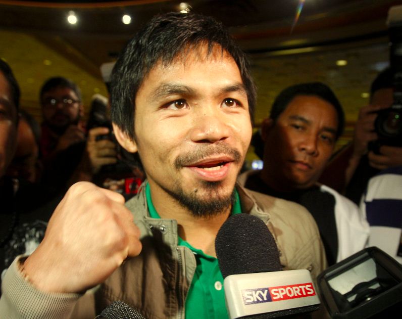 Пакьяо молится за Мэйуэзера