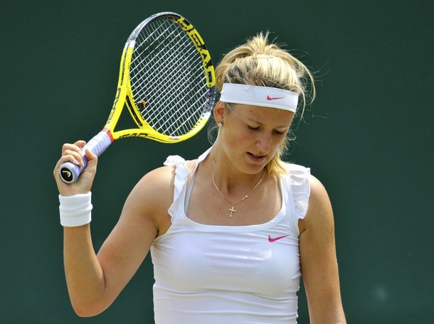 Азаренко выбыла из-за травмы