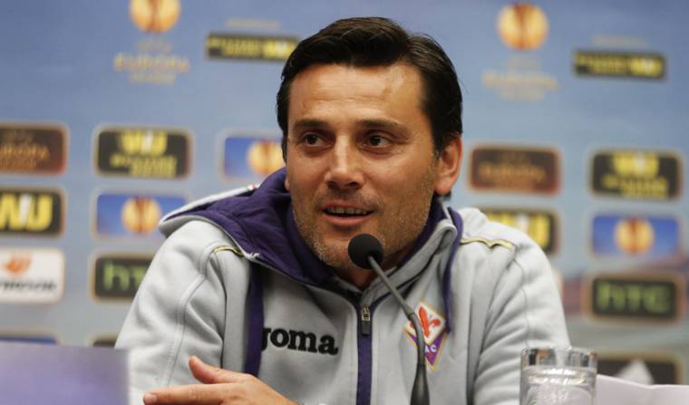 Официально: Монтелла отправлен в отставку