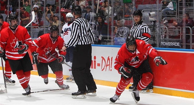 Хоккеисты юниорской сборной Канады стали чемпионами мира по хоккею