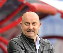 Черчесов порекомендовал руководству "Динамо" продлить контракты с целым рядом игроков