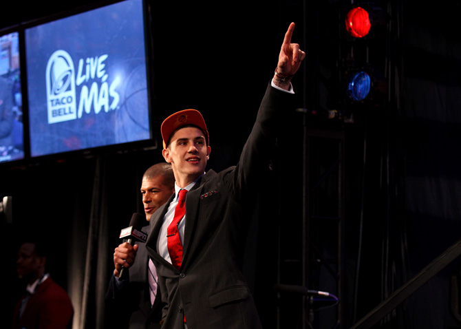 \"Финикс Санз” подписал контракт с украинцем Ленем