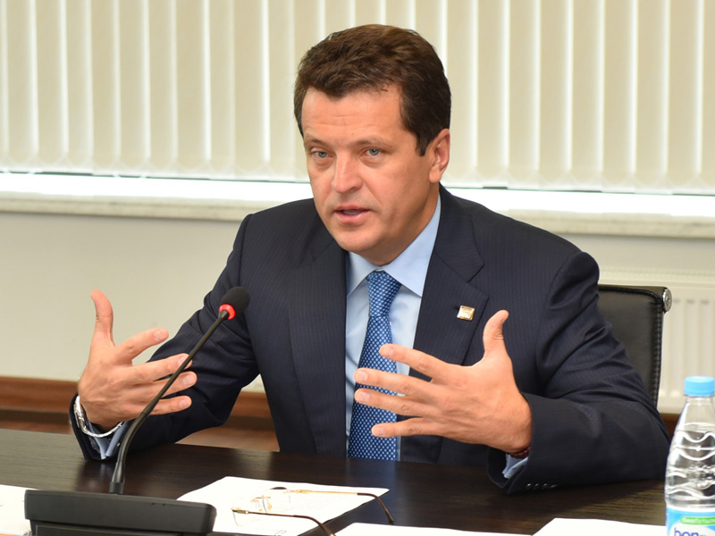 Метшин выразил уважение и благодарность Мутко