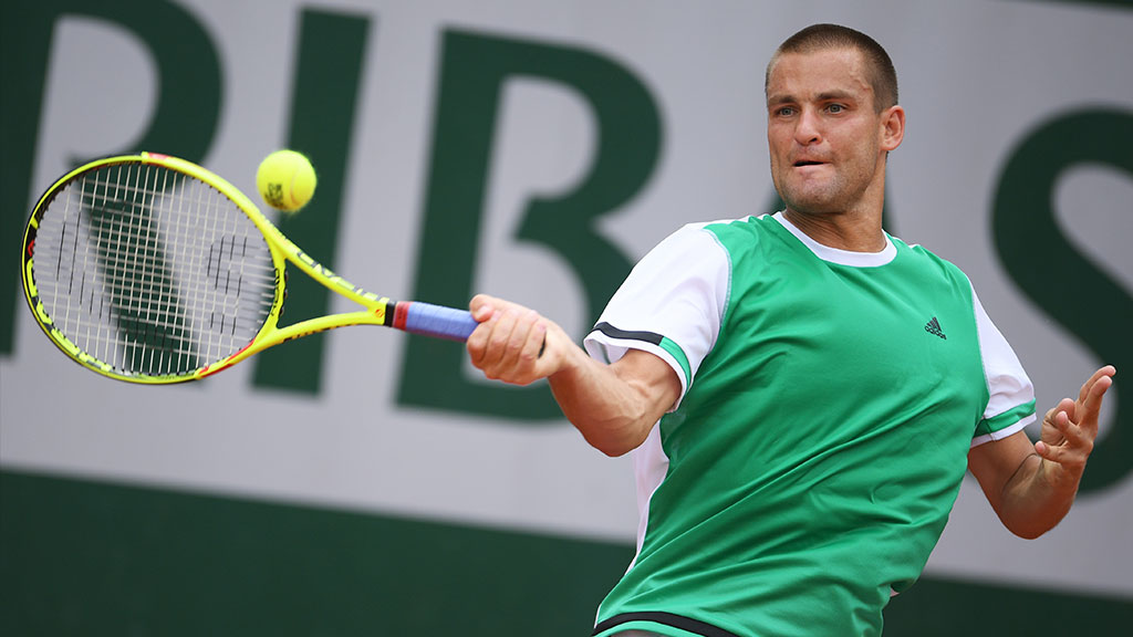 Южный в двух сетах проиграл Звереву