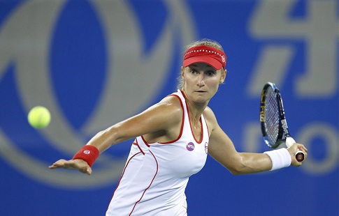 Макарова не смогла одолеть Корне