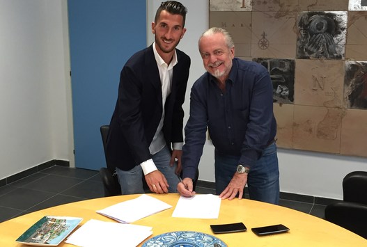 Официально: Вальдифиори перешел в \"Наполи\"