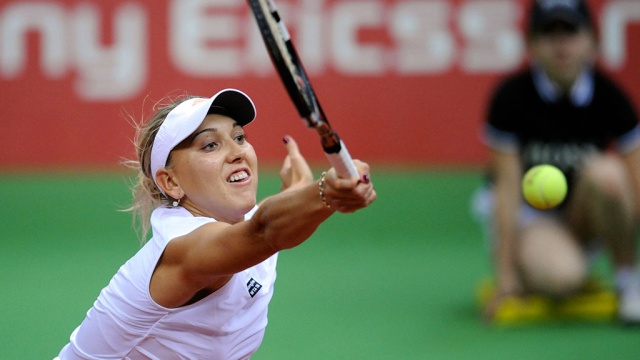 Веснина и Пучкова покидают Уимблдон