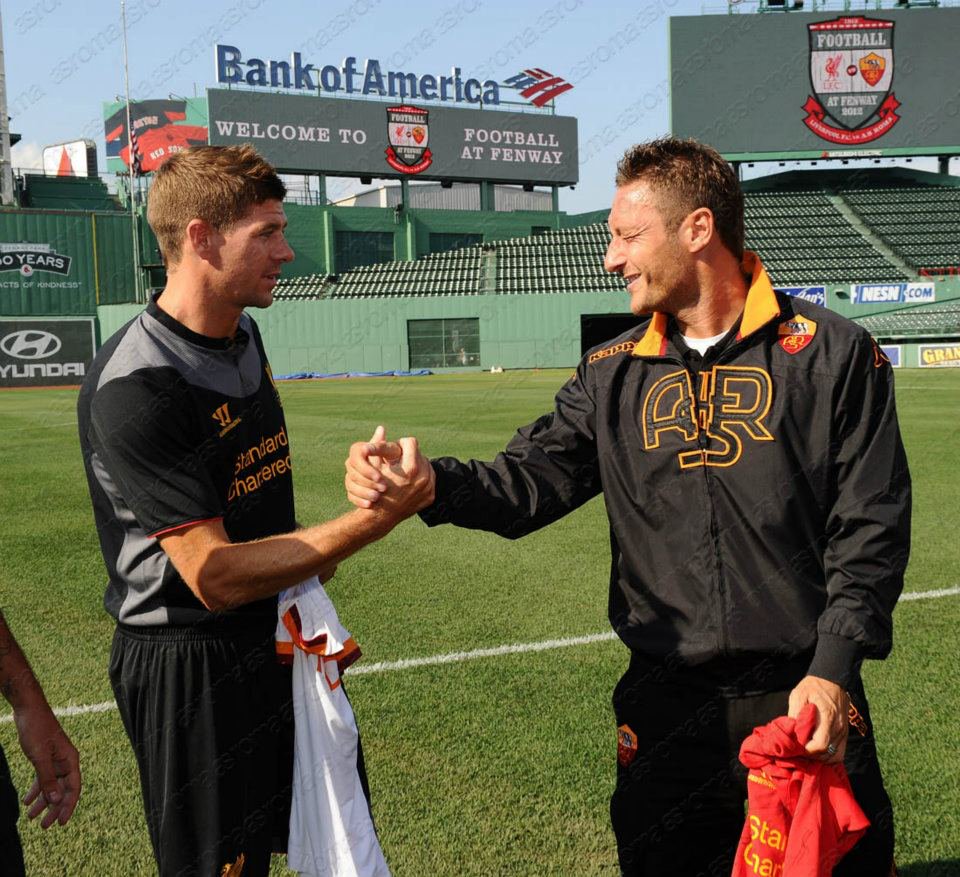 Риисе сравнил Джеррарда и Тотти