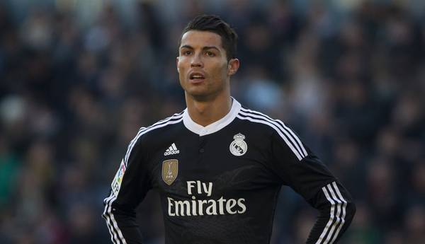 Мендеш подыскивает новый клуб для Роналду