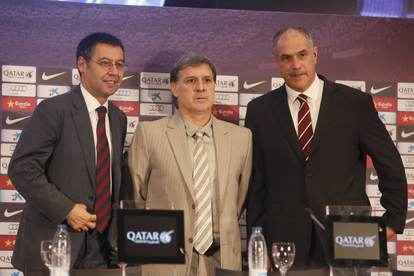 \"Барса\" собирается продлить на один год контракт с Мартино