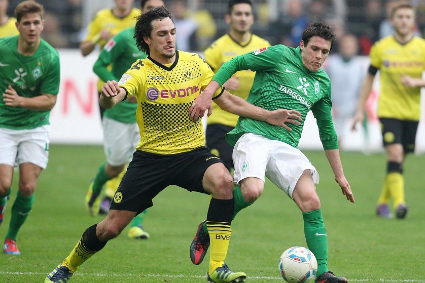 \"Боруссия\" Д забила \"Вердеру\" 5 мячей