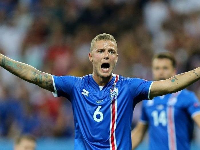 Сигурдссон рассказал, почему он решил остаться в \"Ростове\"