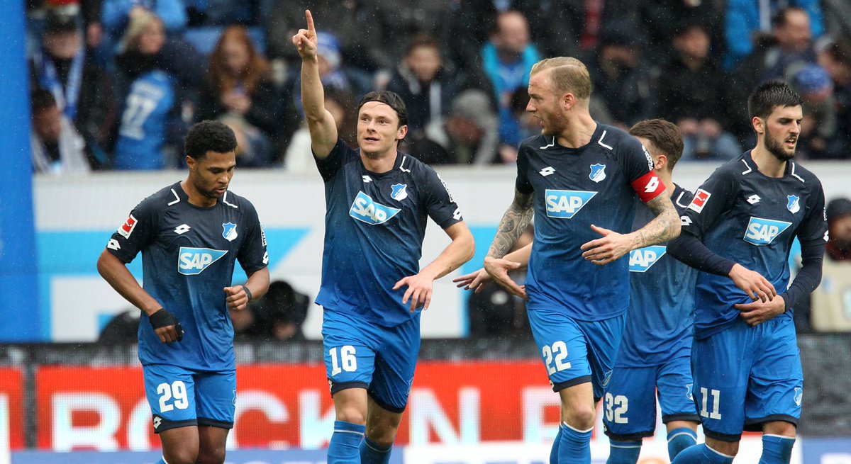 \"Хоффенхайм\" одержал победу над \"Вольфсбургом\"