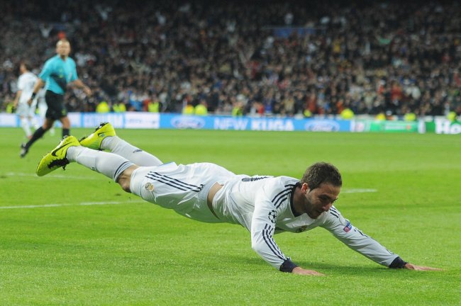 \"Канониры\" близки к подписанию Игуаина