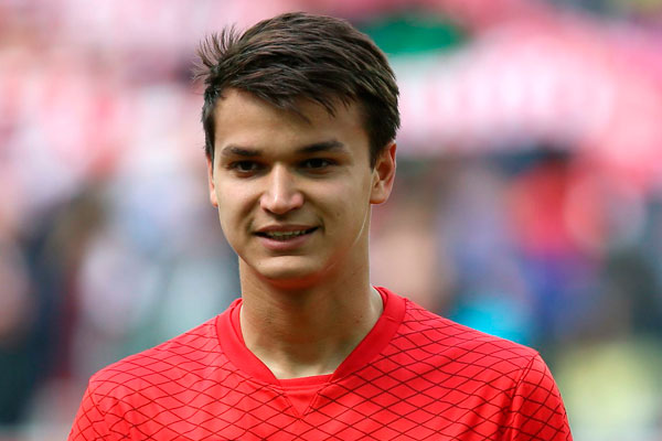 \"Спартак\" не планирует возвращать Кротова