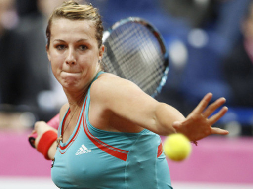 Павлюченкова справилась с Весниной и вышла на Опранди на турнире в Оэйраше