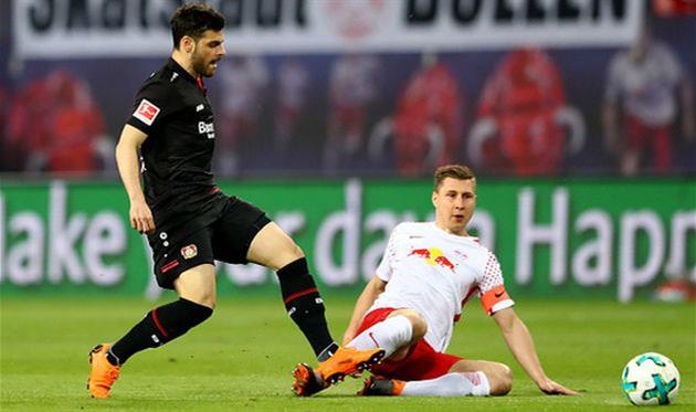 \"РБ Лейпциг\" разгромно уступил \"Байеру\"