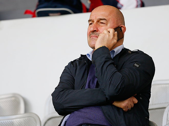 Черчесов возглавил сборную России