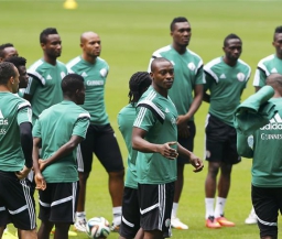 Футболисты сборной Нигерии также подняли вопрос о премиальных