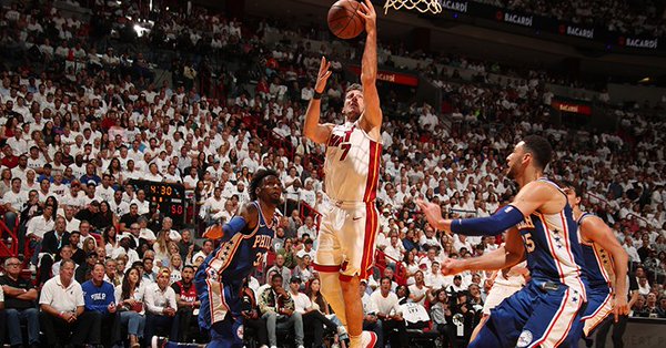 \"Филадельфия\" крупно победила \"Майами\"