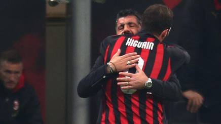 \"Милан\" наконец-то победил в Серии А