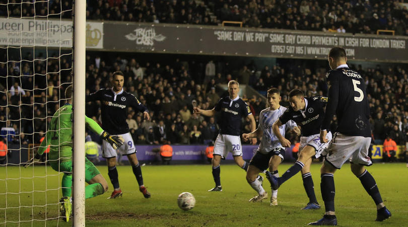 \"Миллуолл\" неожиданно обыграл \"Эвертон\"