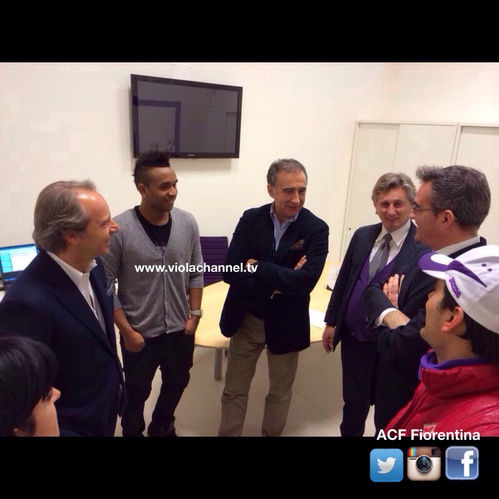 Полузащитник \"МЮ\" пополнил состав \"фиалок\"