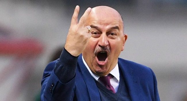 Черчесов рассказал почему вызвал травмированных игроков