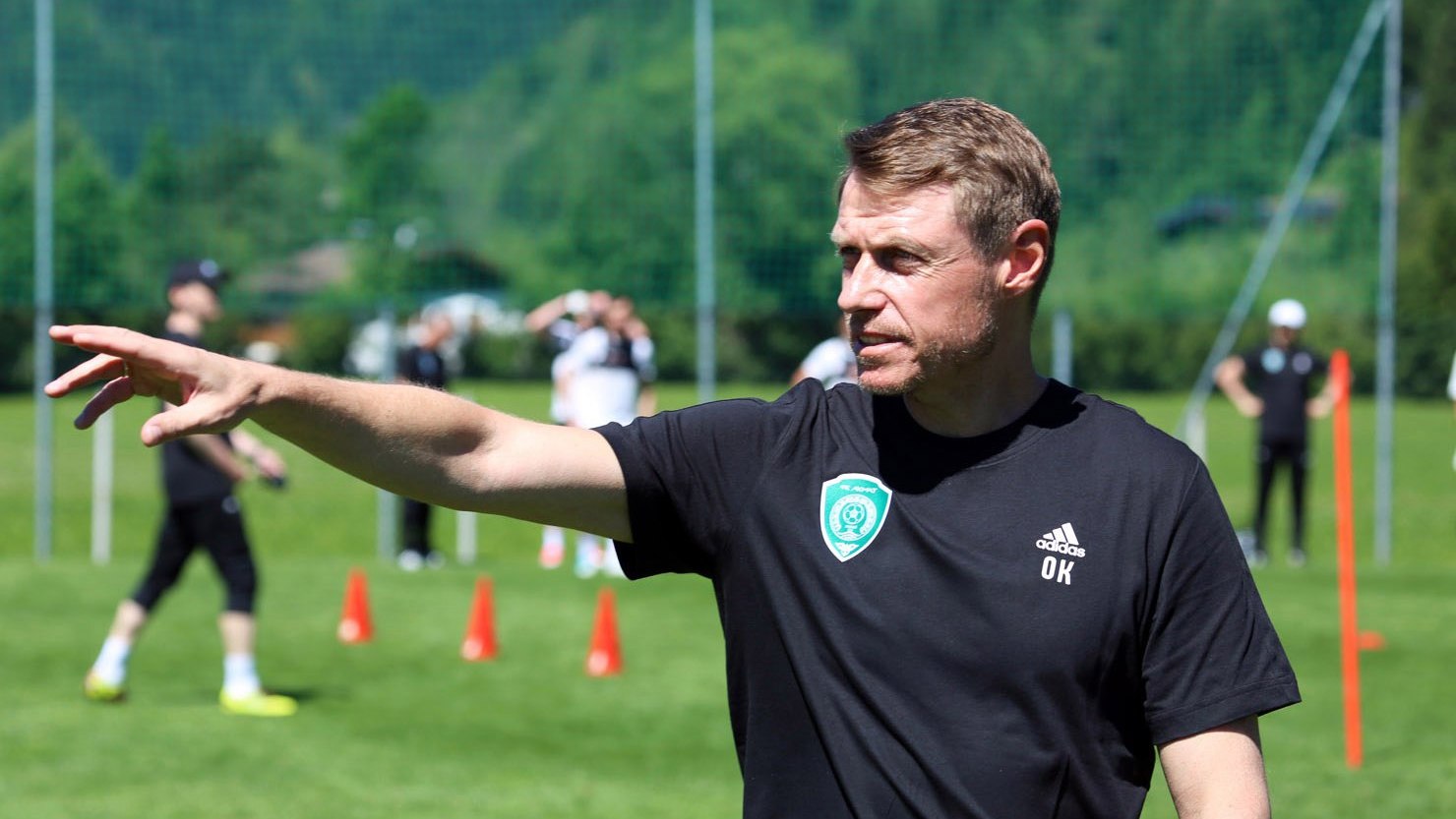 Кононов связывает поражение от \"Уфы\" с заменой Семенова