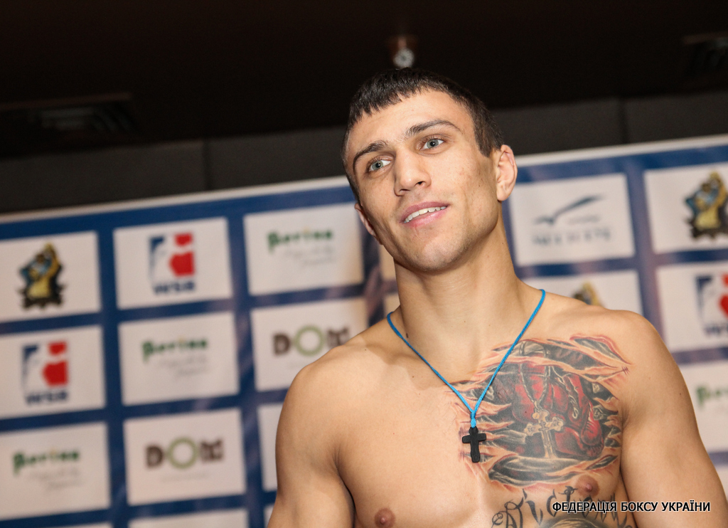 Ломаченко решил перейти в профессионалы