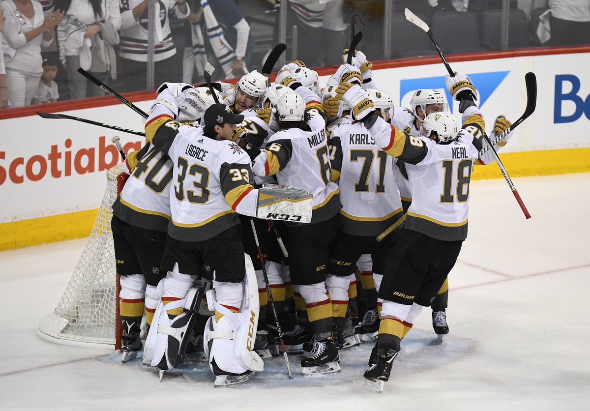 \"Вегас\" стал первым финалистом Кубка Стэнли