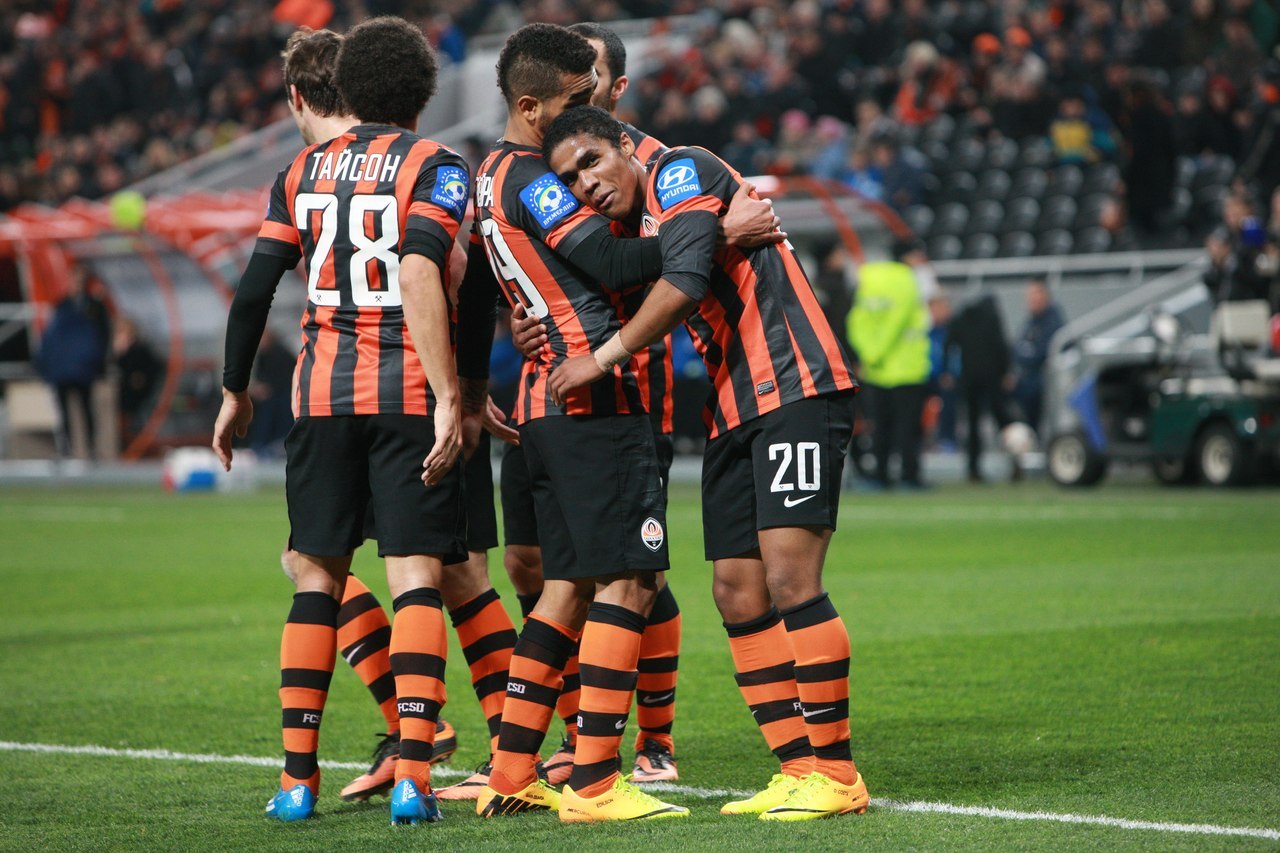 \"Горняки\" посмеялись над \"моряками\"