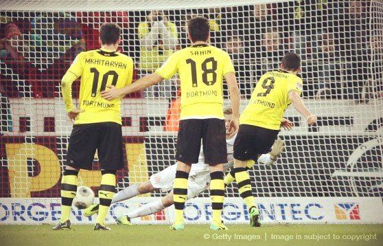 Наставник \"Боруссии Д\" попросил прощения у Мхитаряна