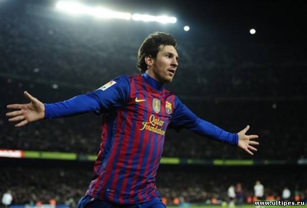 \"Барселона\" продлила контракты с Пуйолем, Хави и Месси 