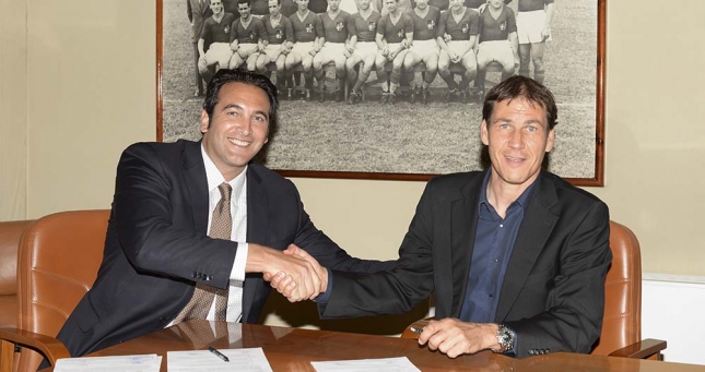 \"Рома\" продлила контракт с Руди Гарсией